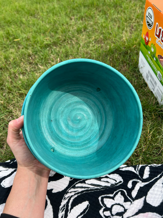 Turquoise matte medium planter