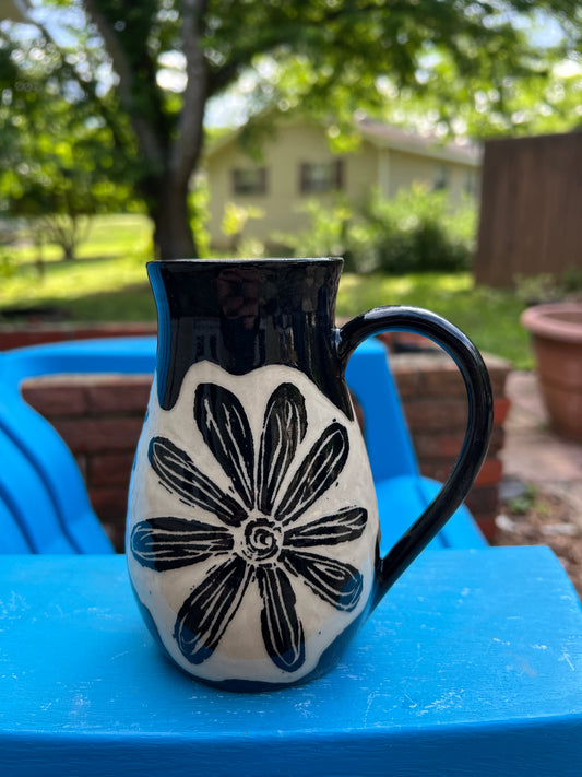 Black Flower Sgraffito Mug 3