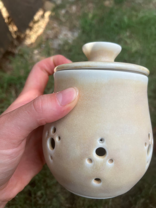 SECONDS Garlic Keeper 3