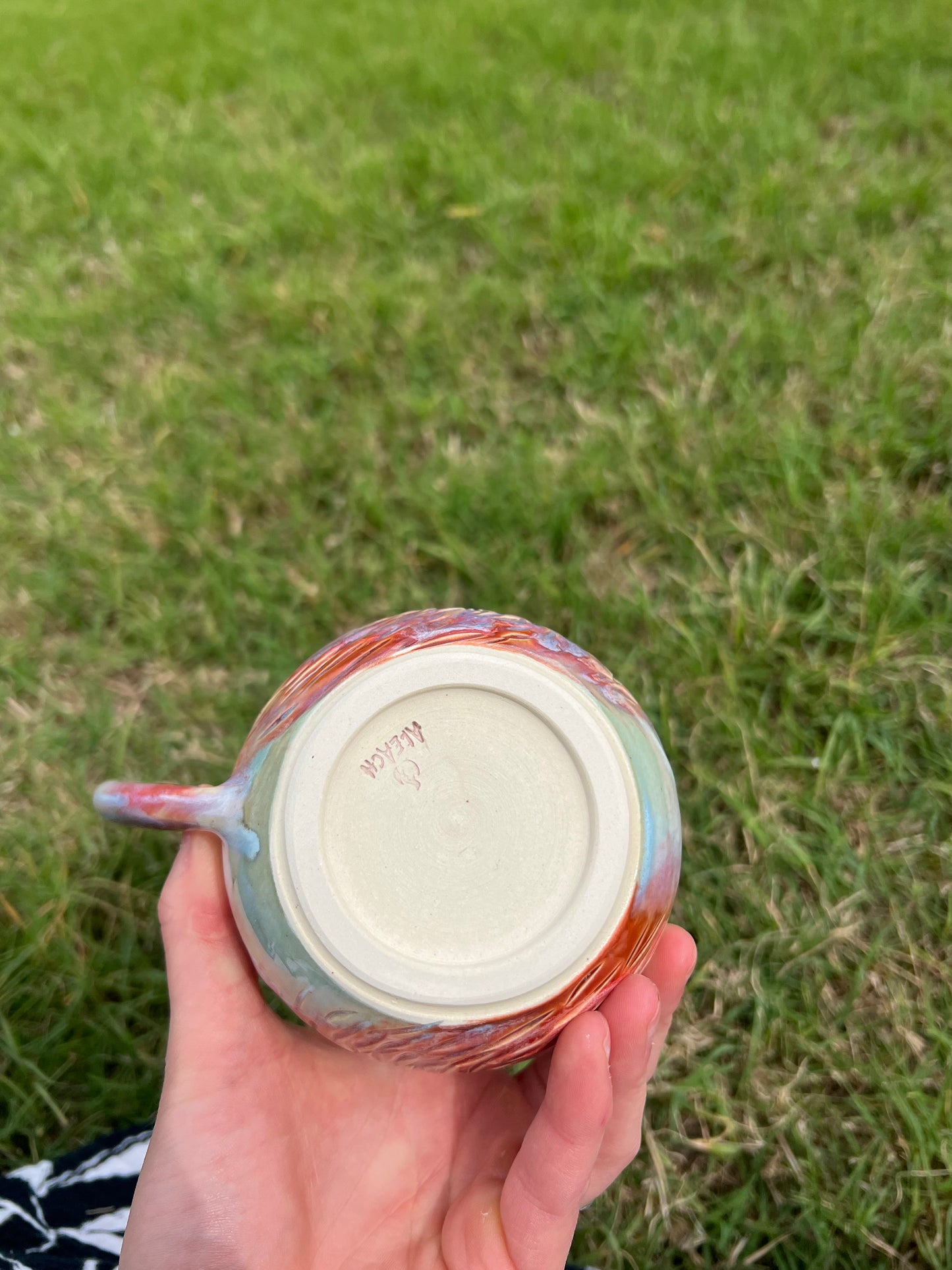 Pastel dream carved mug 2