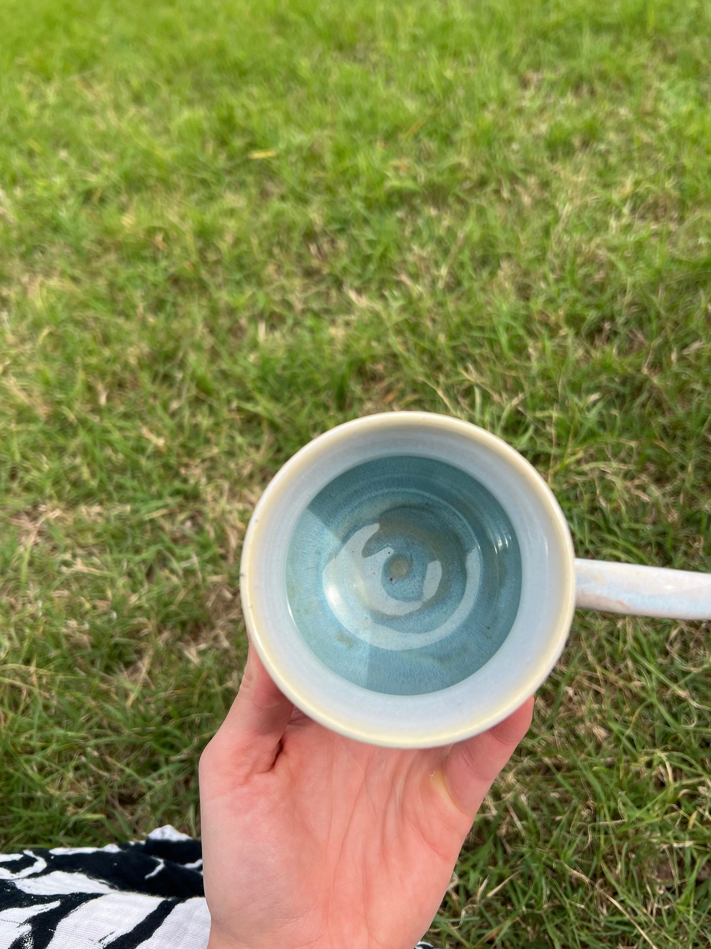 Pastel dream curved mug 4